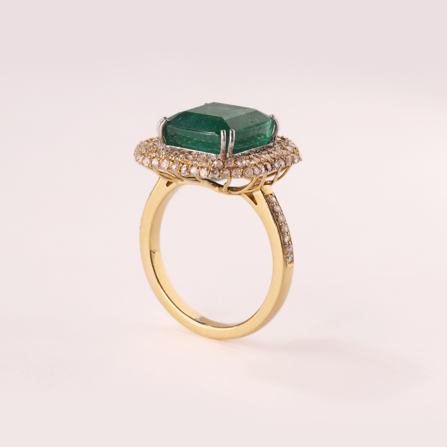 Sunlight Emerald Ring