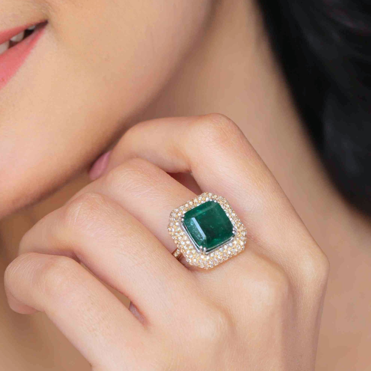 Sunlight Emerald Ring