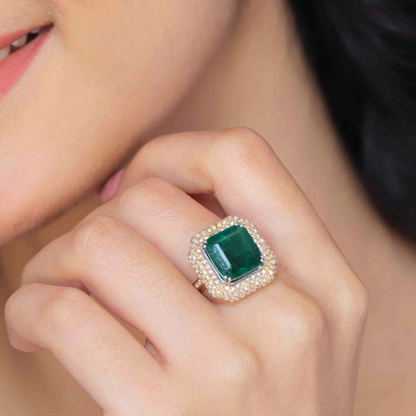 Sunlight Emerald Ring